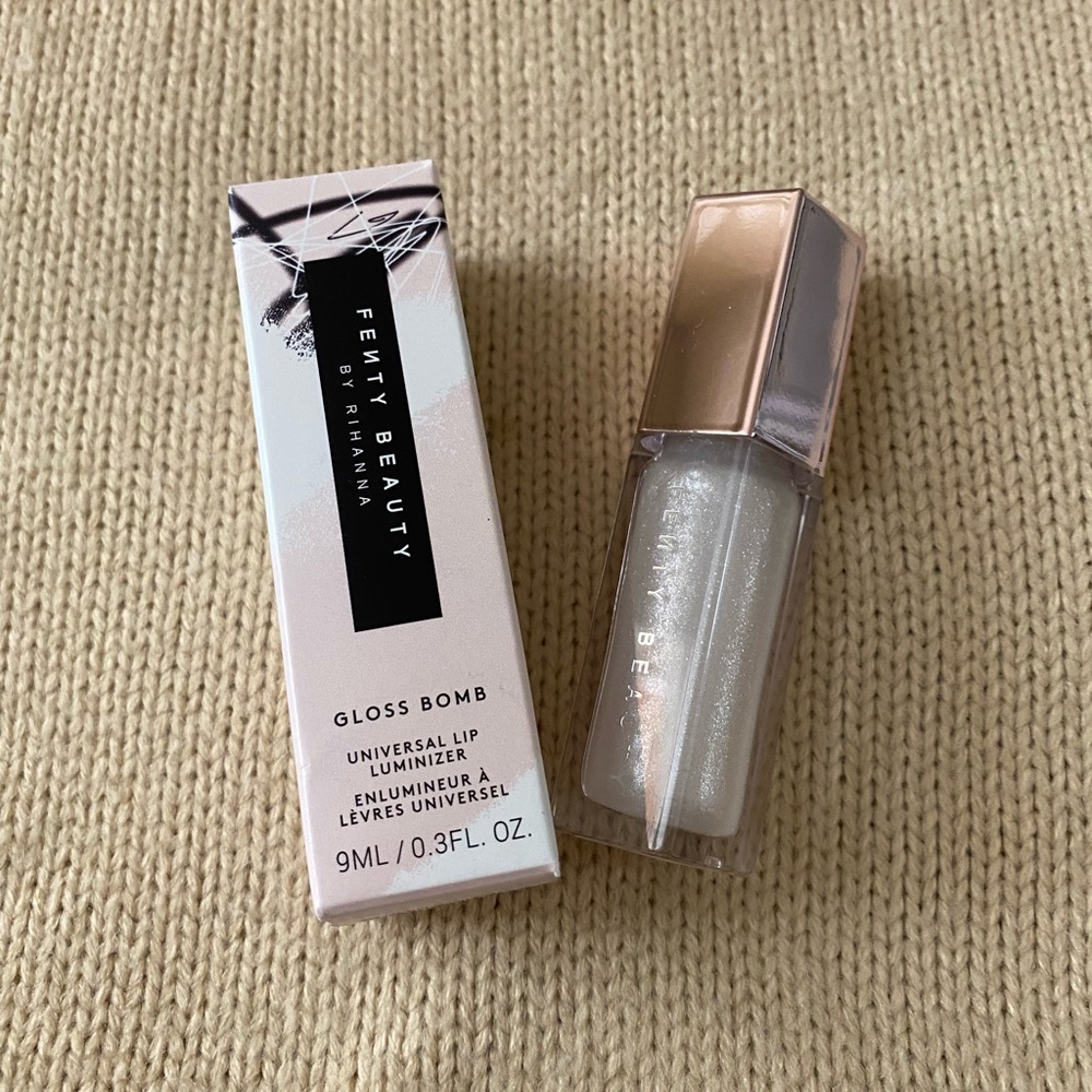 Fenty Beauty Gloss Bomb